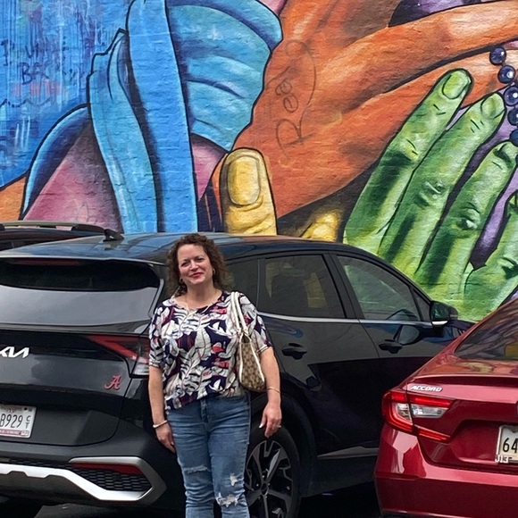 Meet your Posher, Vanessa - Picture 12 of 15